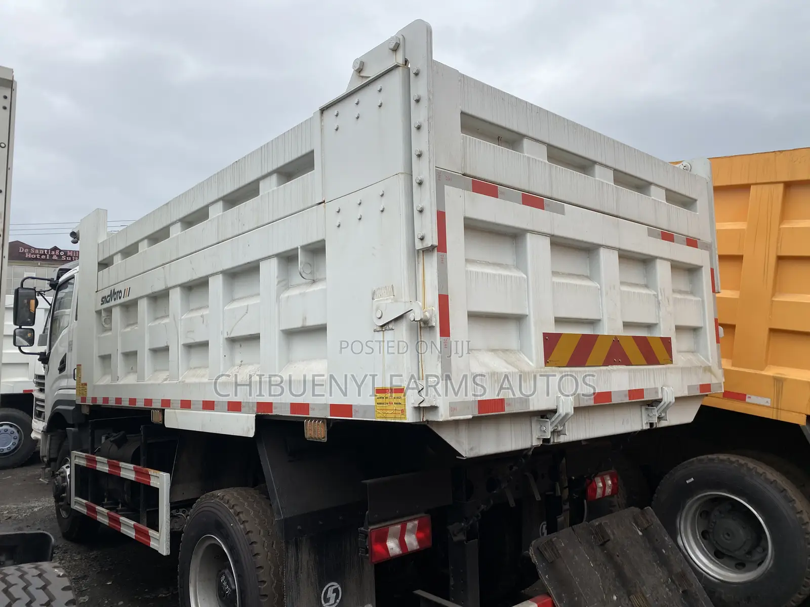SAGMOTO X9 Mini-Tipper 6tyres (18-Tons)