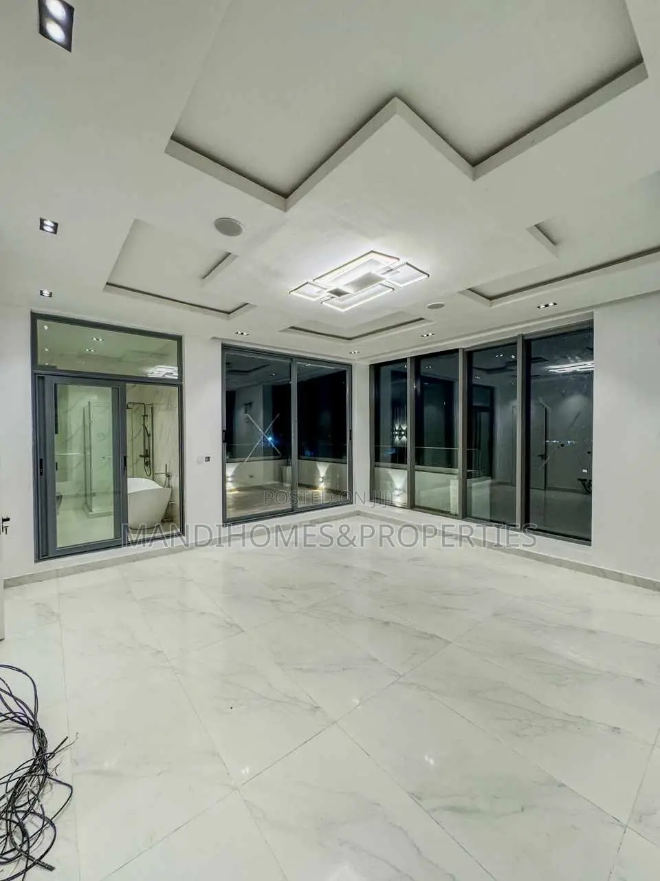 5bdrm Duplex in Royal Garden Estate, Ajah for sale