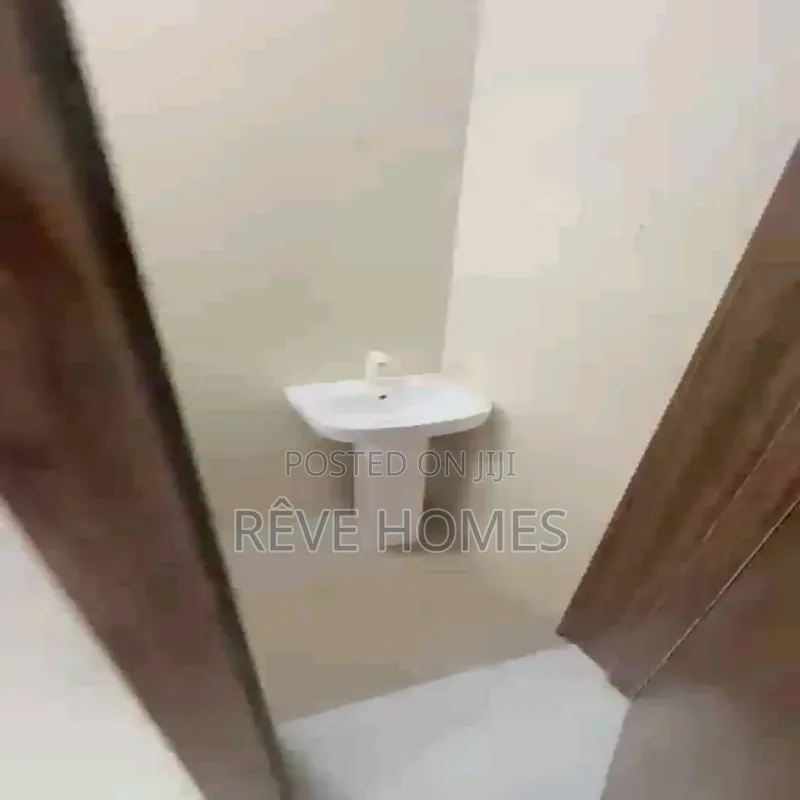Mini Flat in Ketu-Ikosi for rent