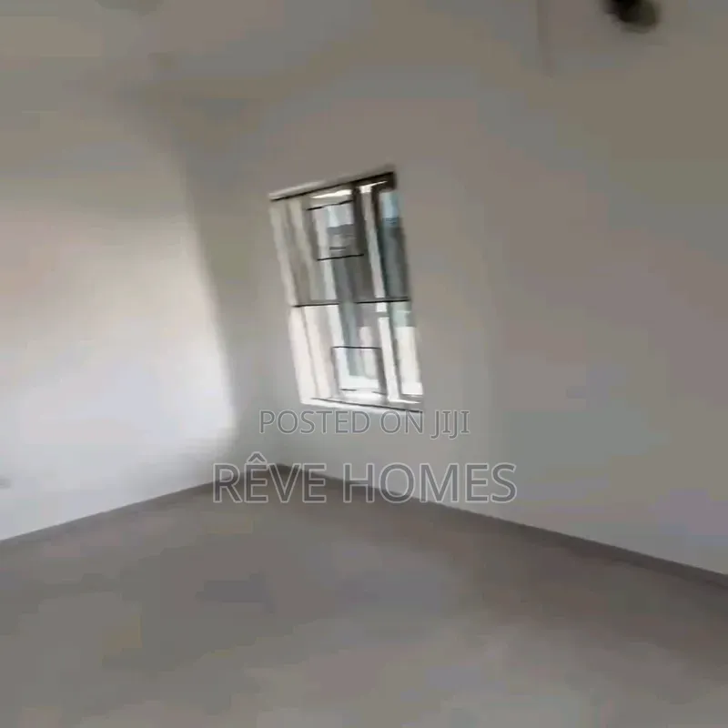 Mini Flat in Ketu-Ikosi for rent