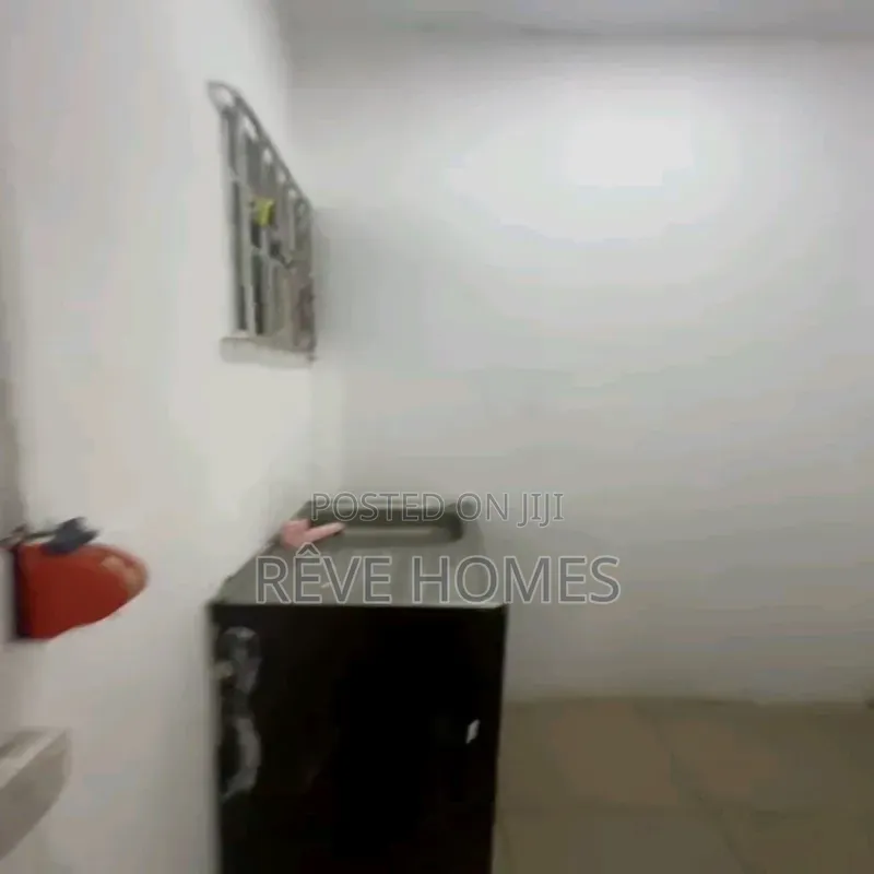 Studio Apartment in Shomolu / Shomolu for rent