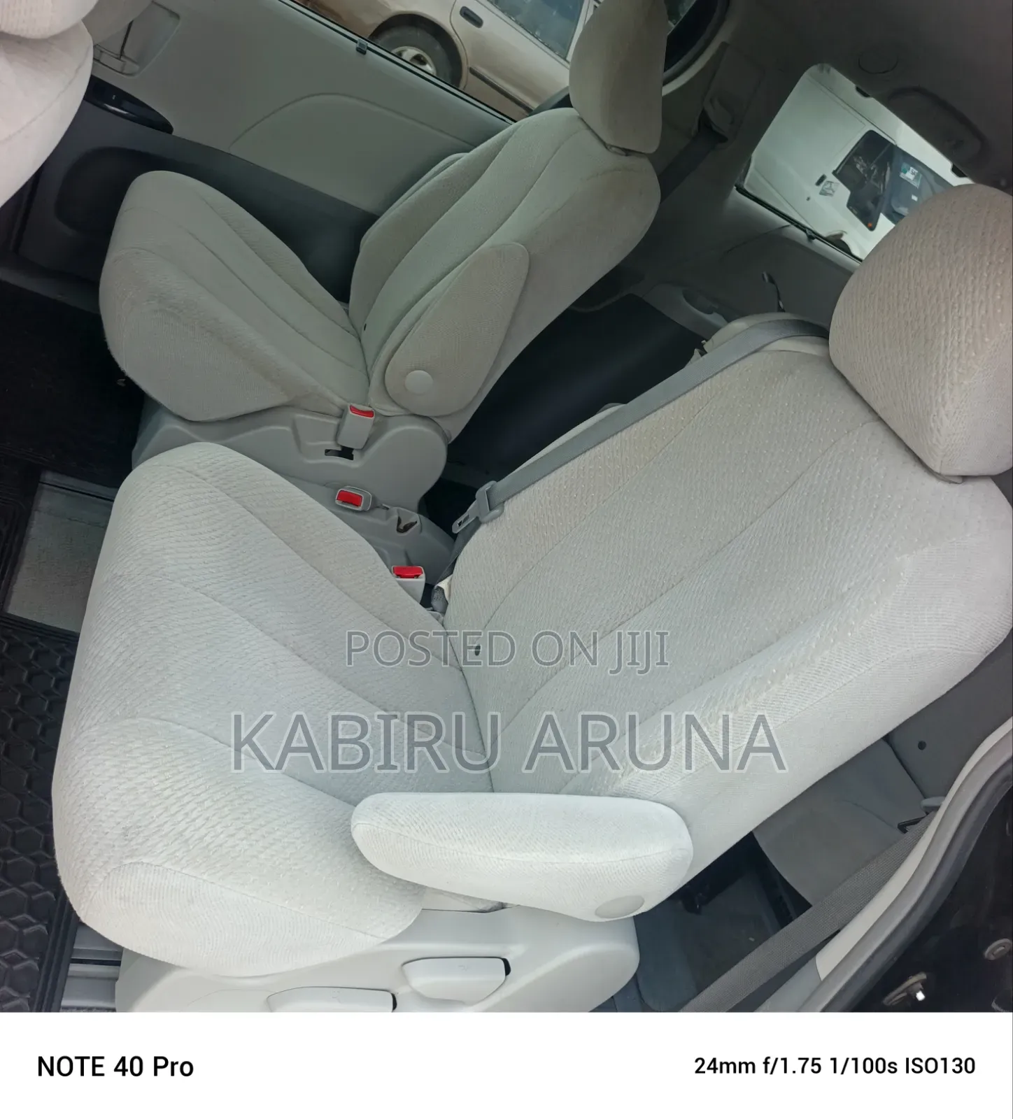 Toyota Sienna 2013 Black