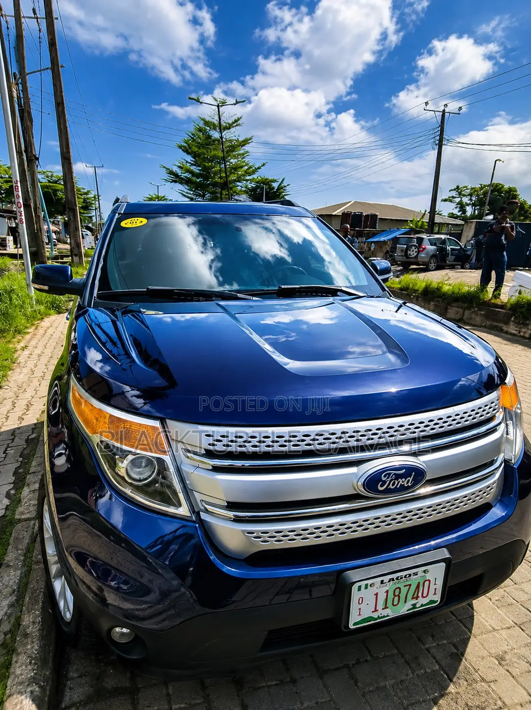 Ford Explorer 2011 Blue