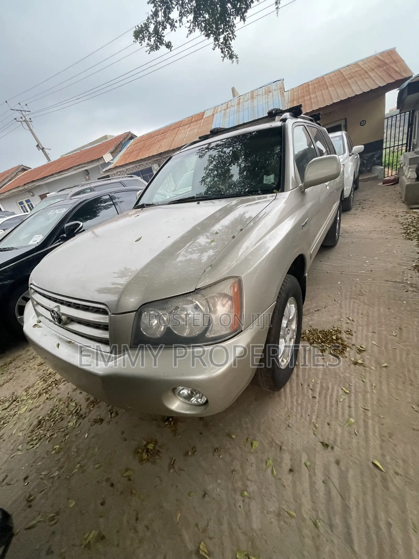 Toyota Highlander 2004 Gold