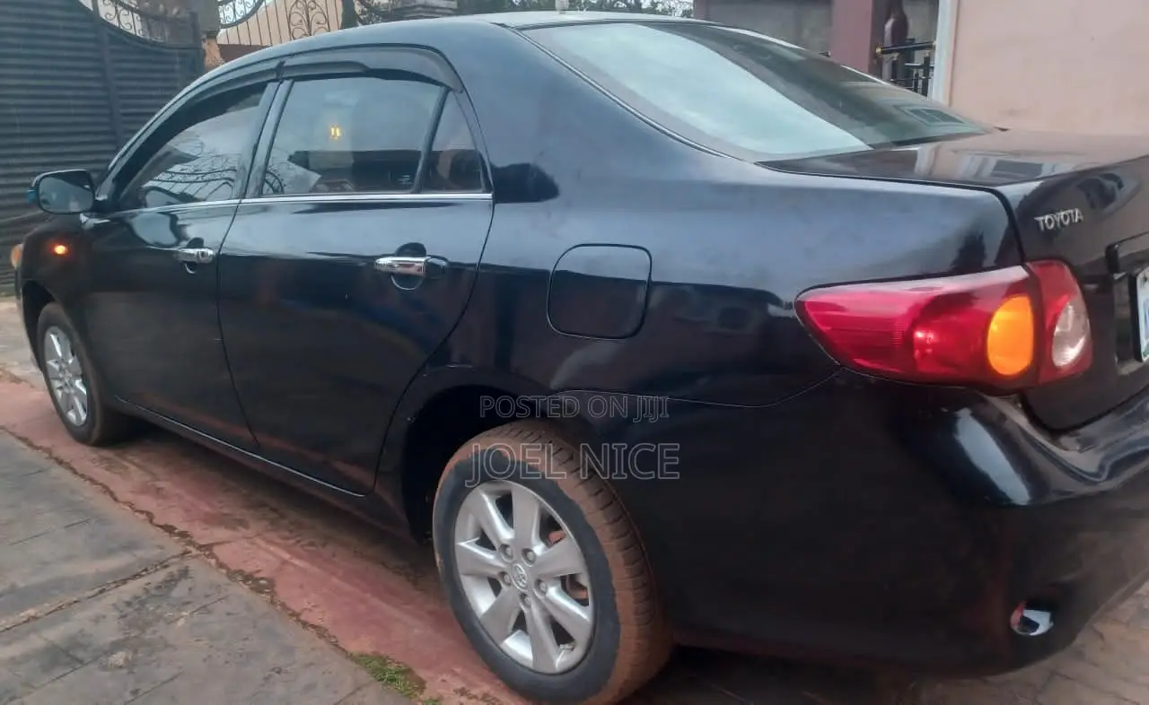 Toyota Corolla 2008 Black