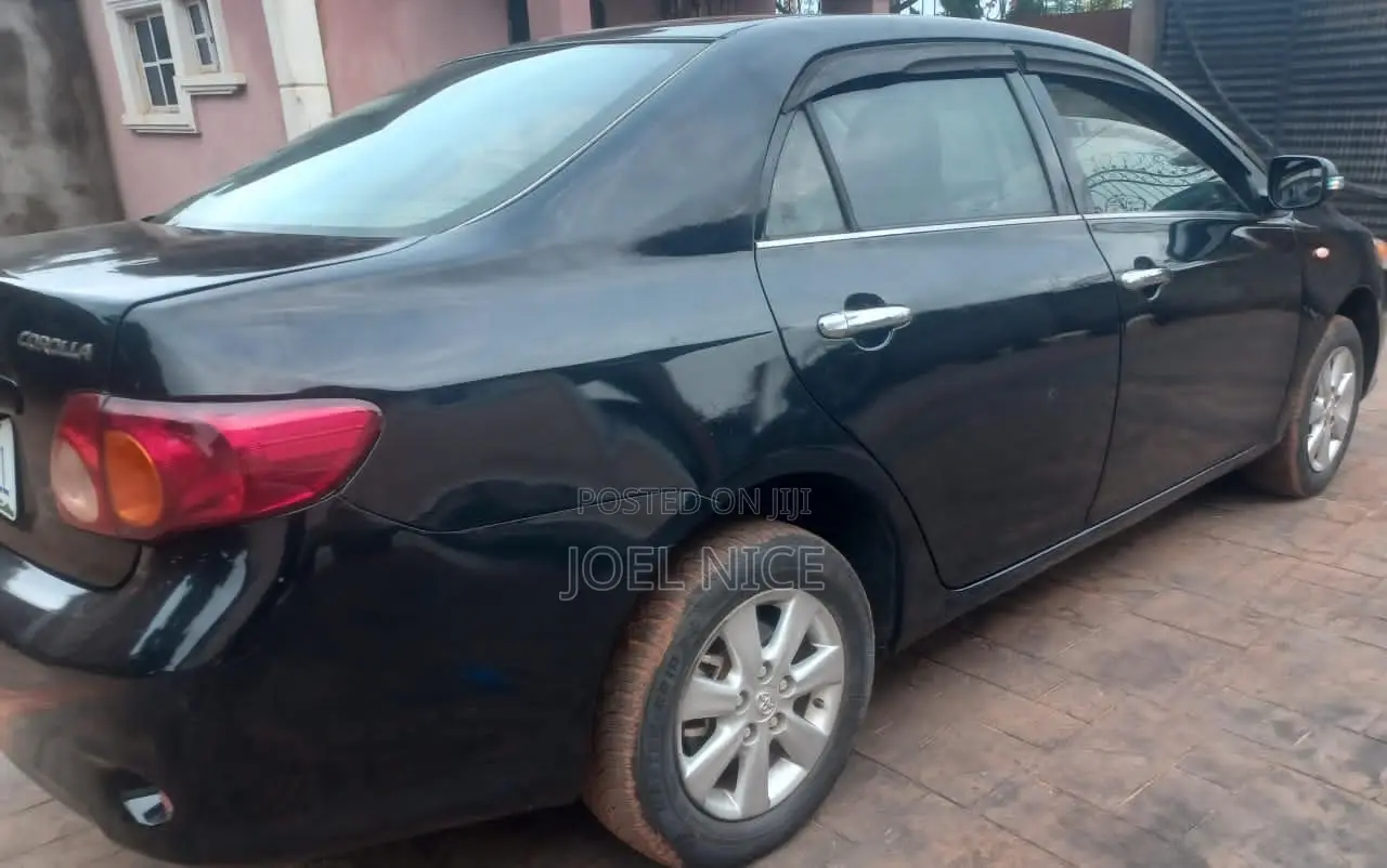 Toyota Corolla 2008 Black