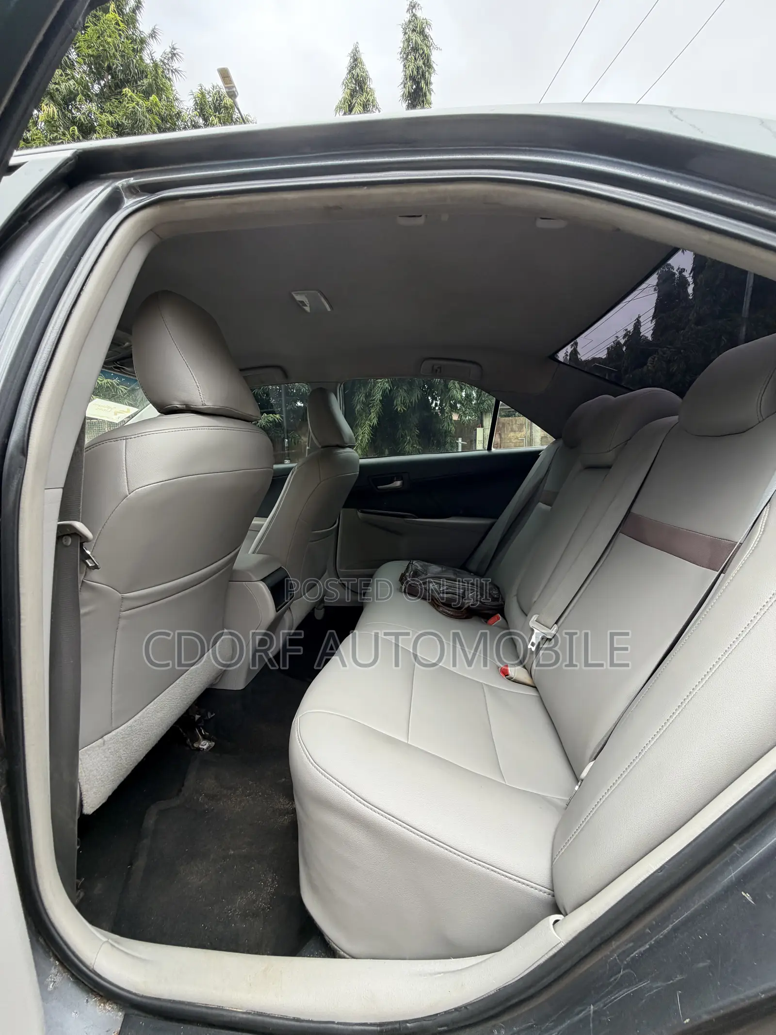Toyota Camry LE 4dr Sedan (2.5L 4cyl 6A) 2013 Gray