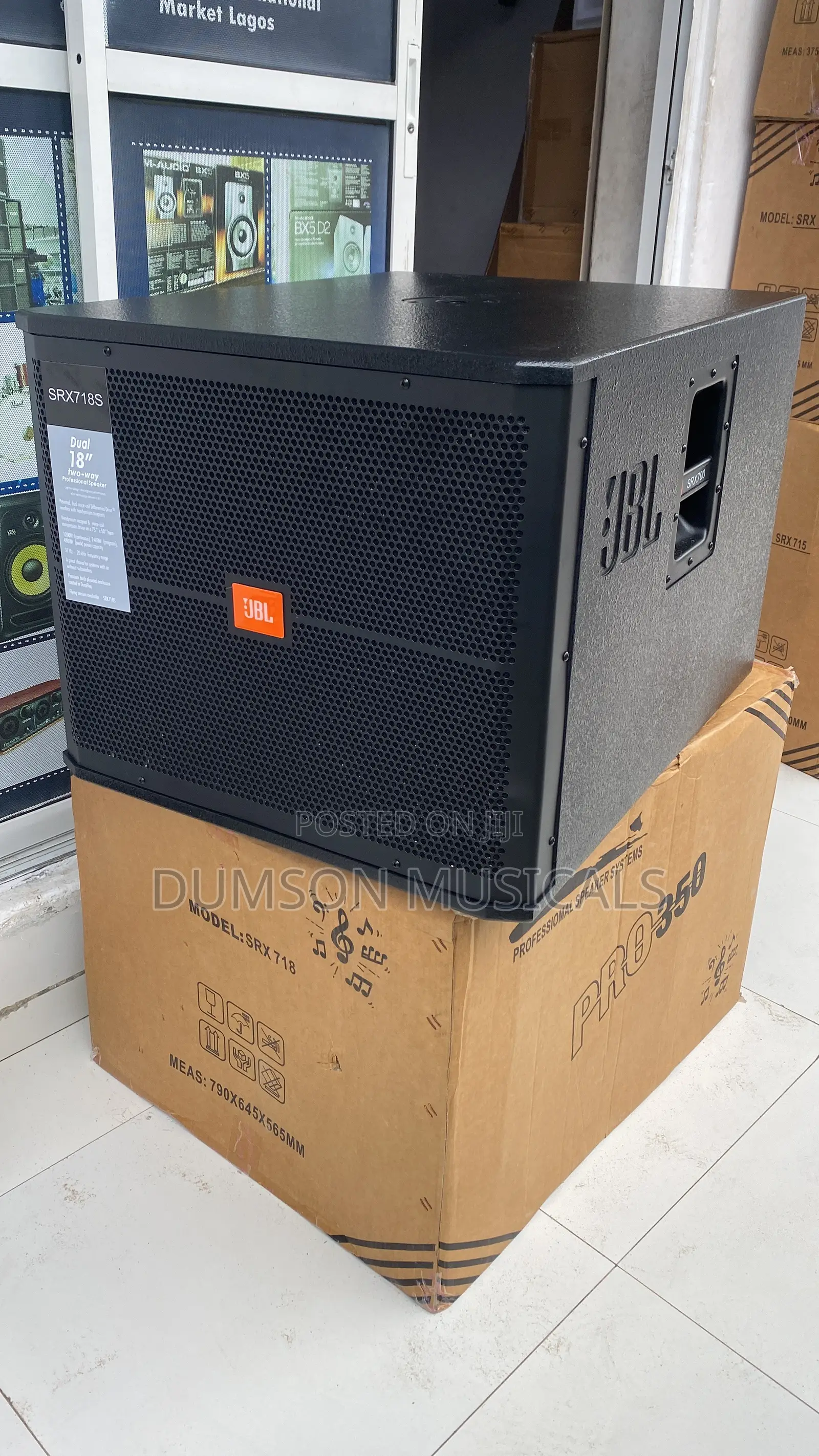JBL Single Subwoofer SRX718