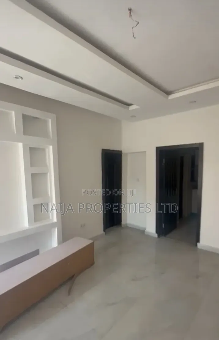 3bdrm Apartment in Abijo Gra for sale