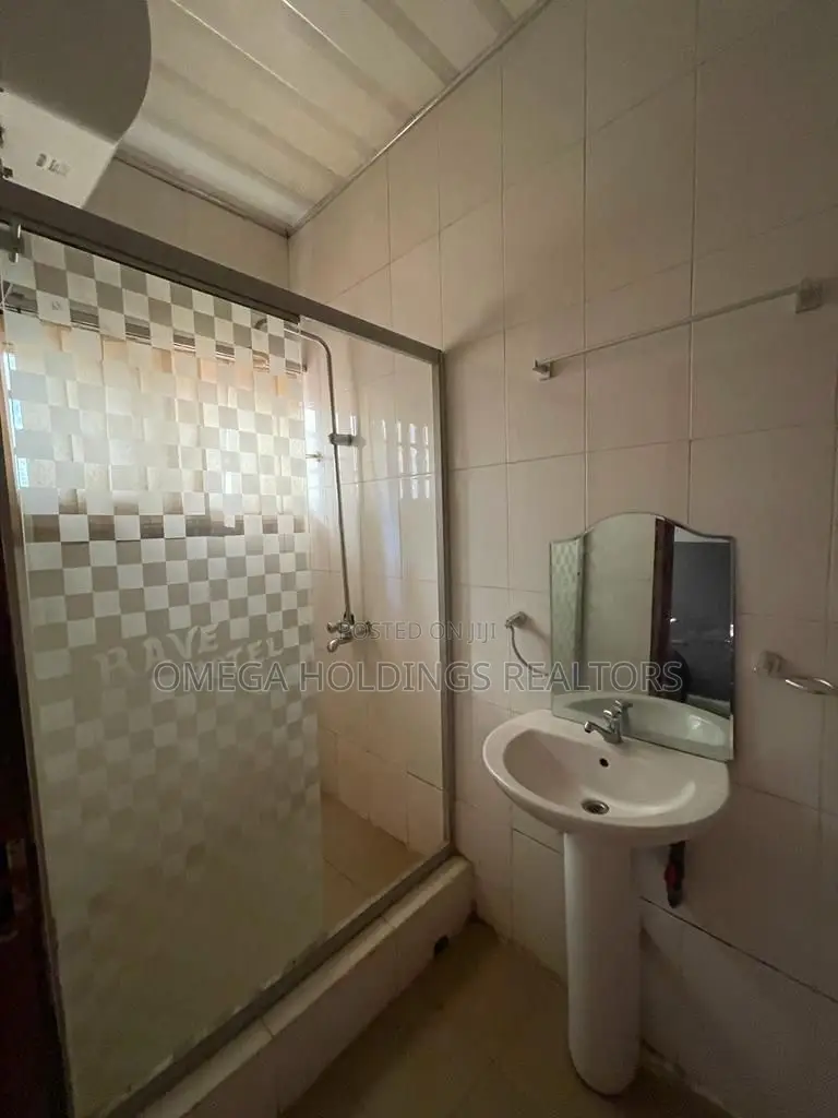 Functional 32 Rooms Hotel for Sale