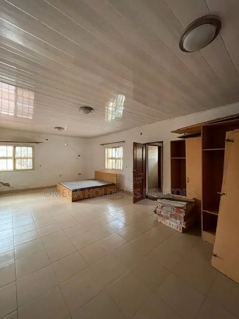 Functional 32 Rooms Hotel for Sale