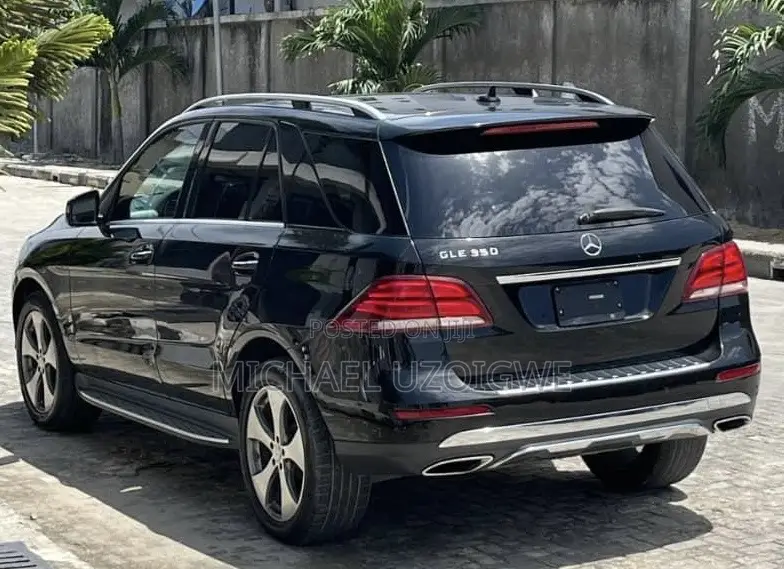 Mercedes-Benz GLE-Class 2016 Black