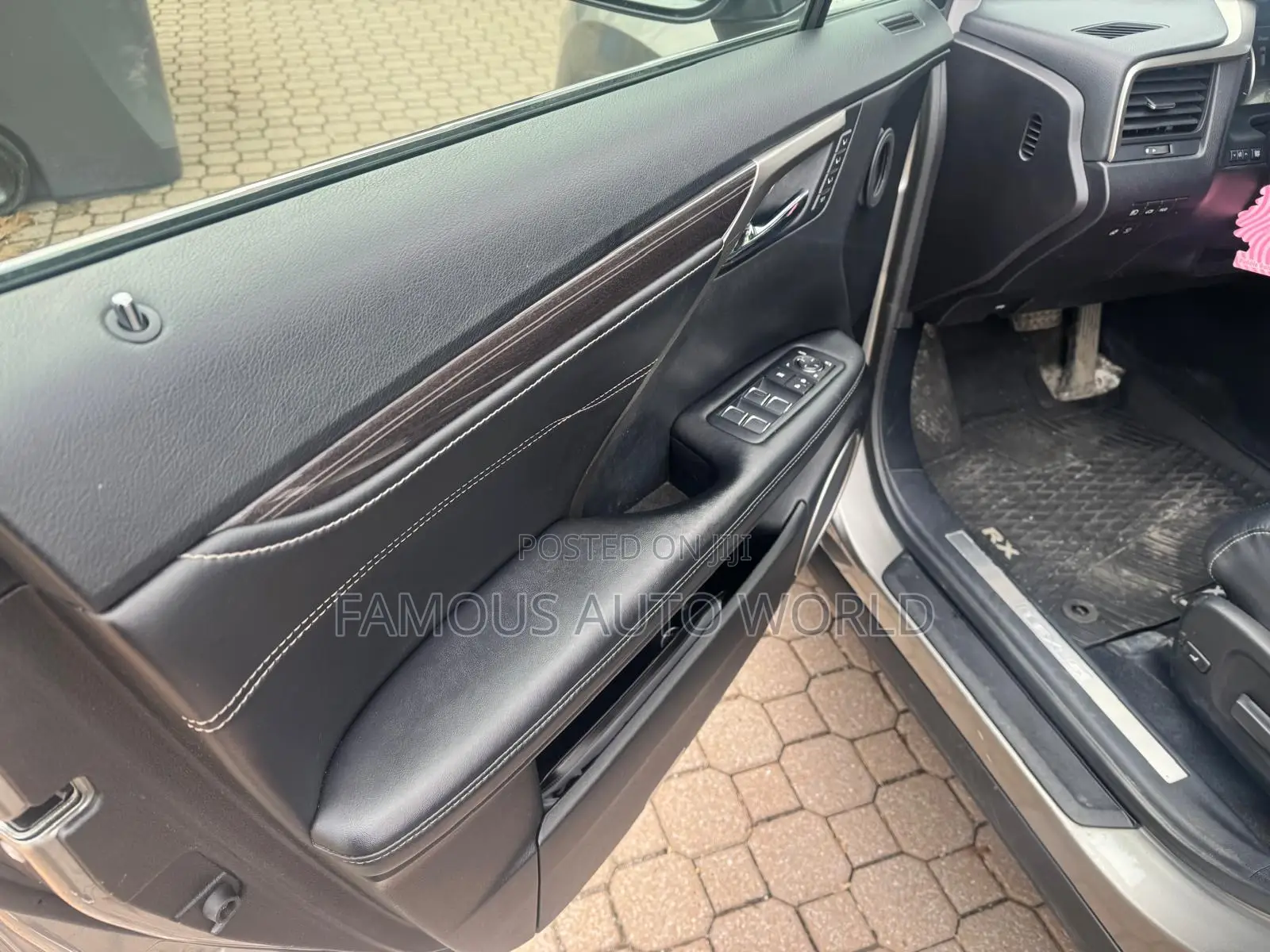 Lexus RX 350 FWD 2017 Gold