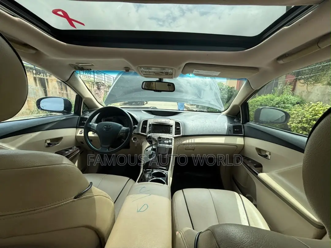 Toyota Venza XLE 2011 Black