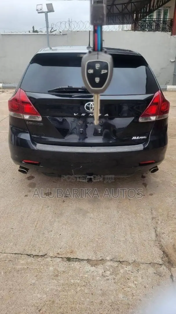 Toyota Venza 2015 Black