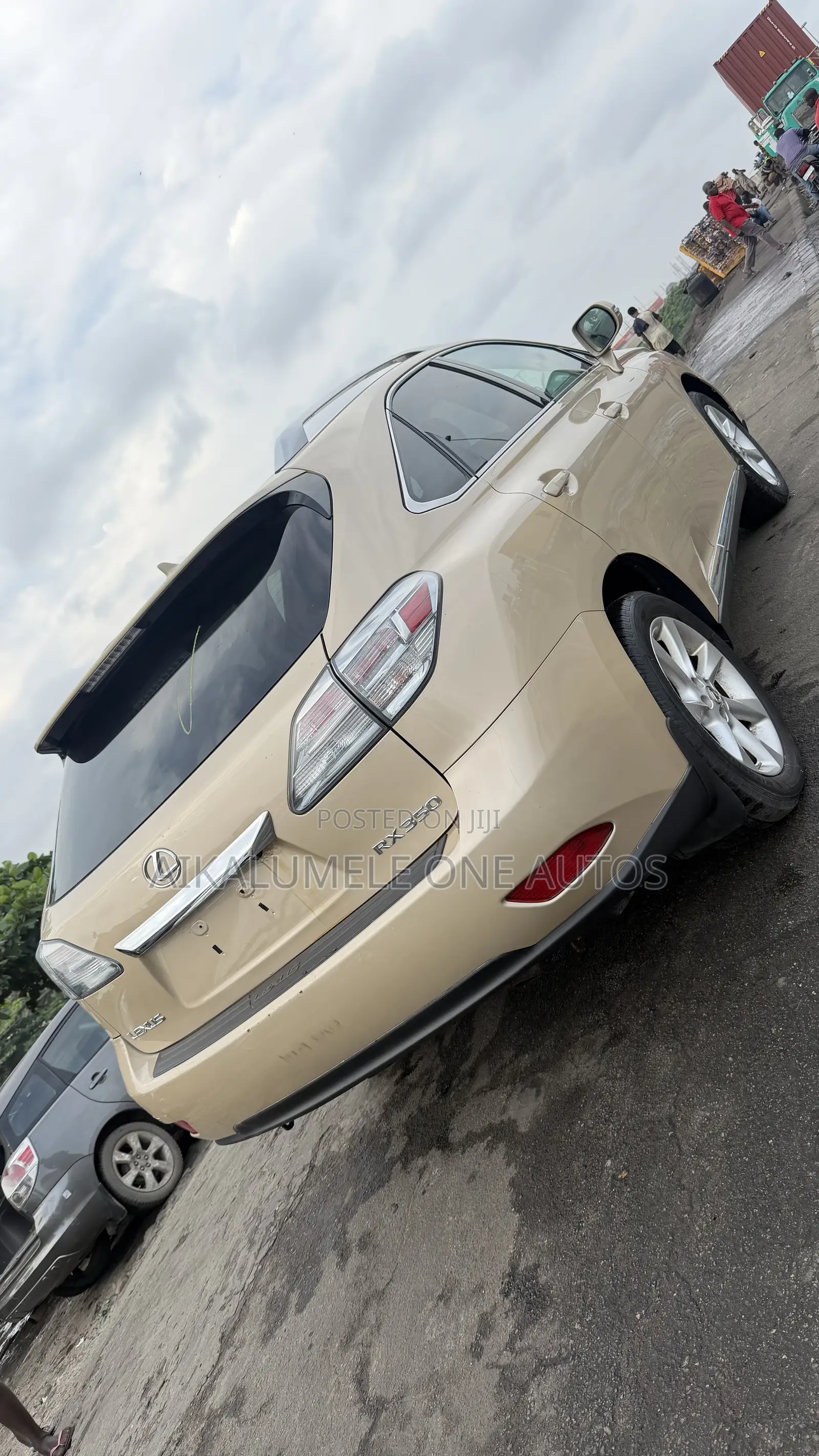 Lexus RX 350 2010 Gold