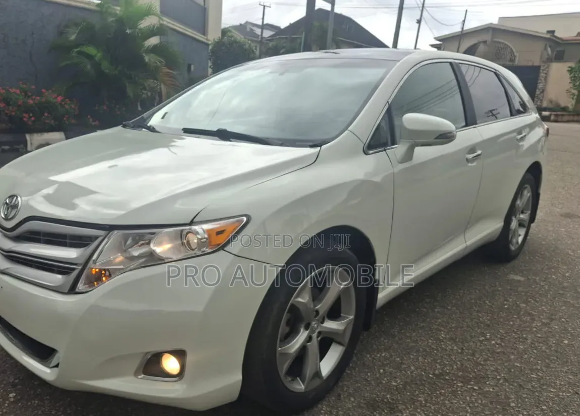 Toyota Venza Limited 2013 White