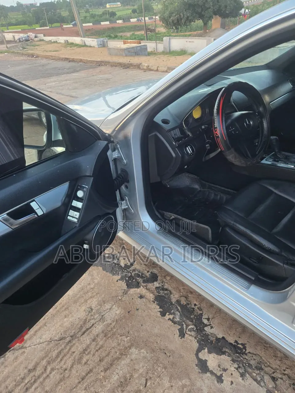Mercedes-Benz C300 2010 Silver