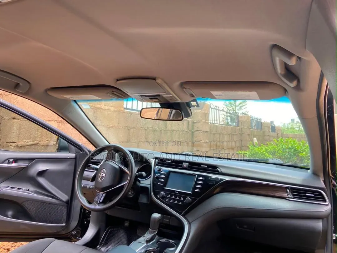 Toyota Camry 2018 Black