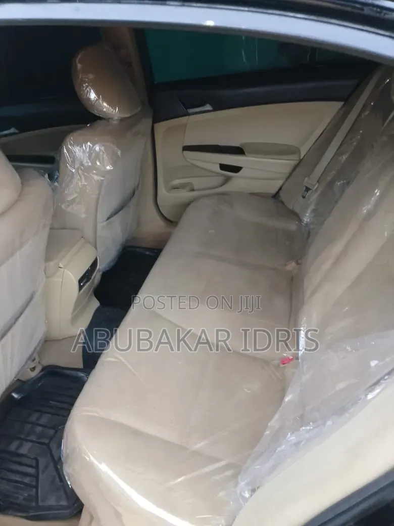 Honda Accord 2010 Black
