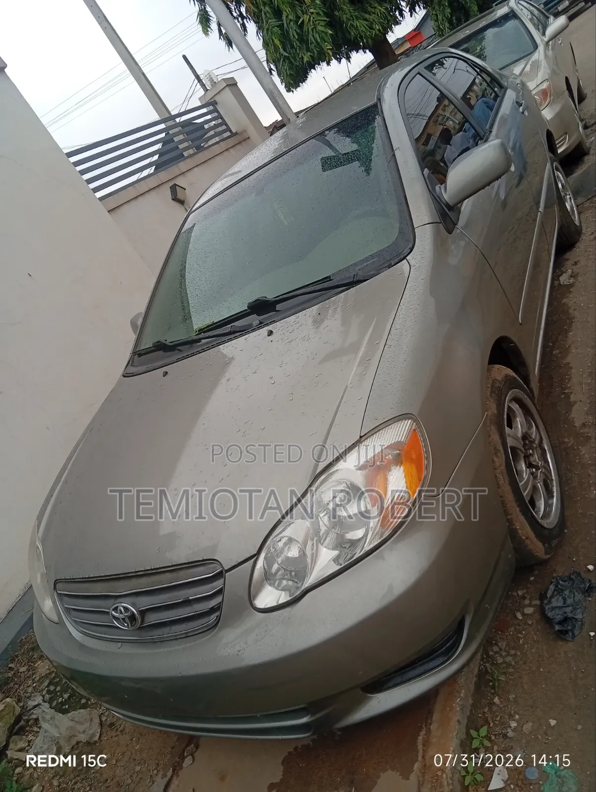 Toyota Corolla LE 2004 Gray