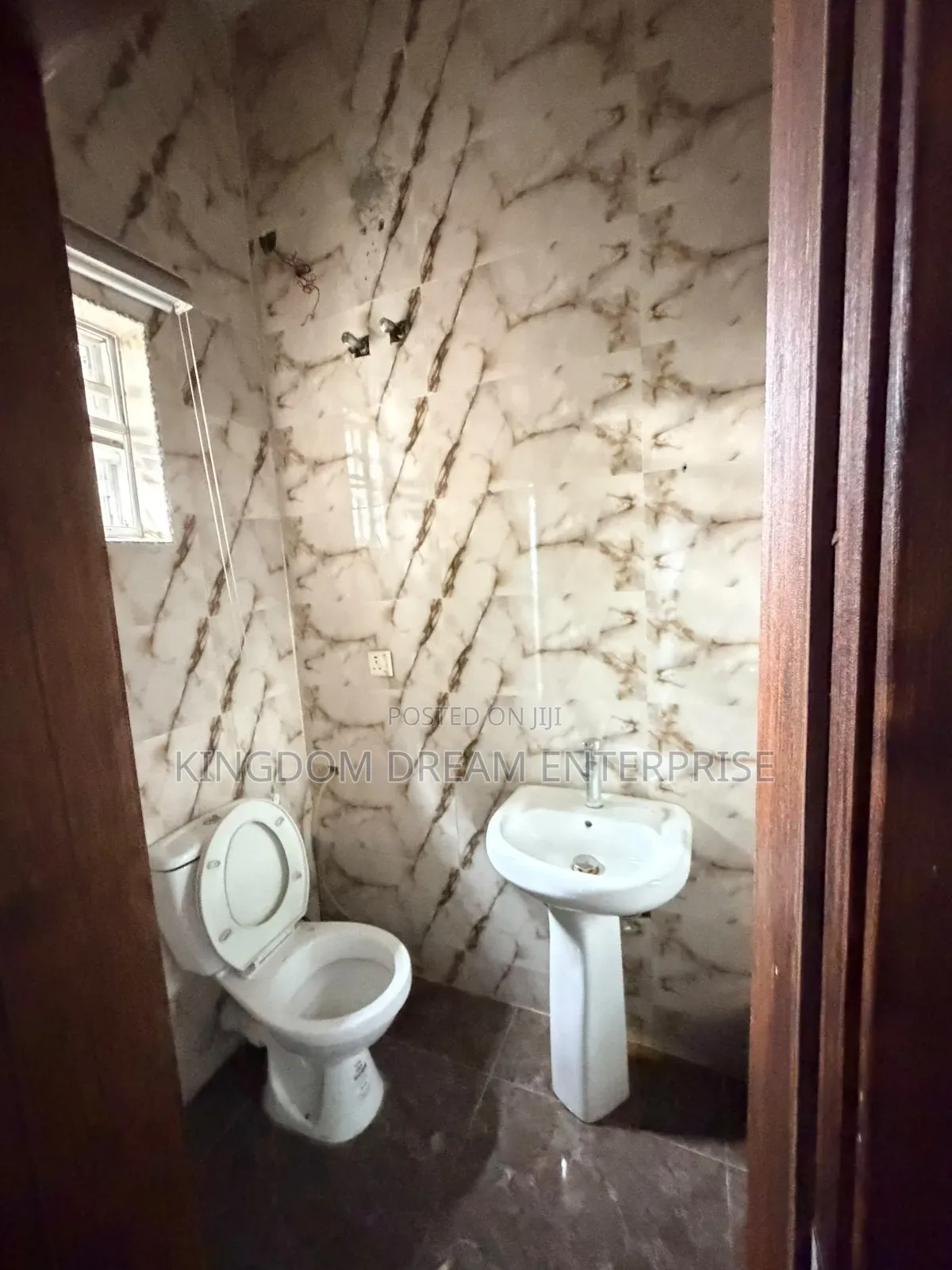 Mini Flat in Vgc for rent