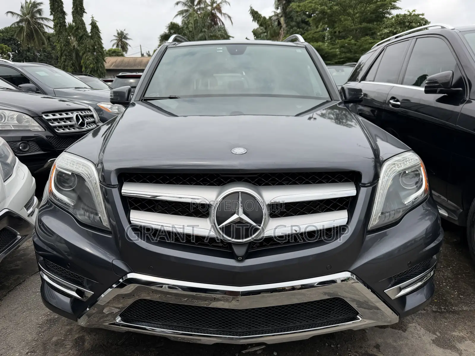 Mercedes-Benz GLK-Class Base GLK 350 4dr AWD 4MATIC (3.5L 6cyl 7A) 2015