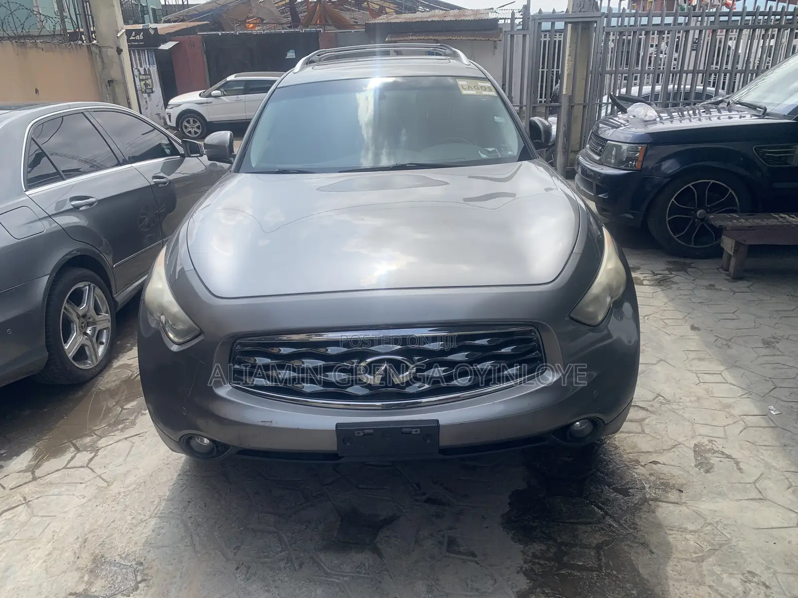 Infiniti FX35 Base 4x4 (3.5L 6cyl 7A) 2010 Gray