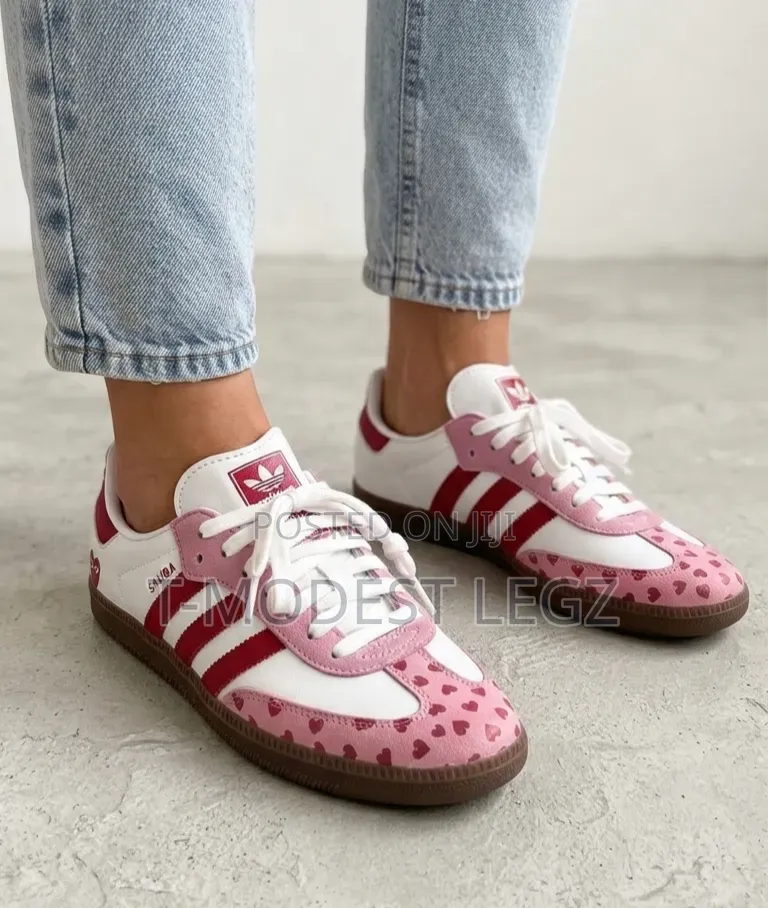 High Quality Adidas Samba Flat Sneakers for Women's Casual Wears