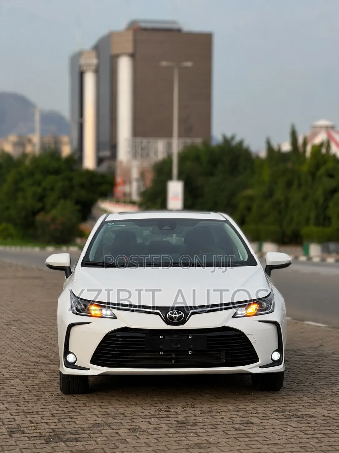 New Toyota Corolla SE 2026 White