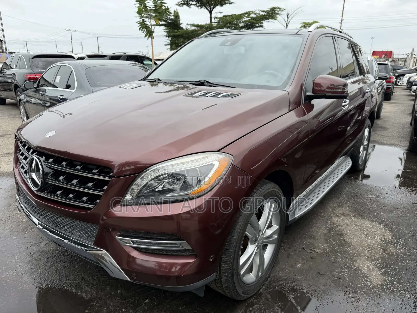 Mercedes-Benz M Class ML350 4MATIC 4dr SUV AWD (3.5L 6cyl 7A) 2014 Red