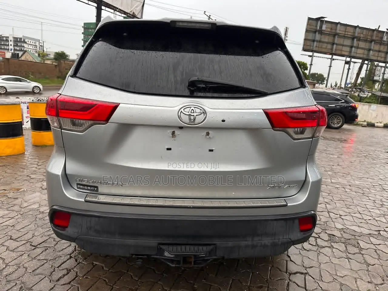 Toyota Highlander XLE 2019 Silver