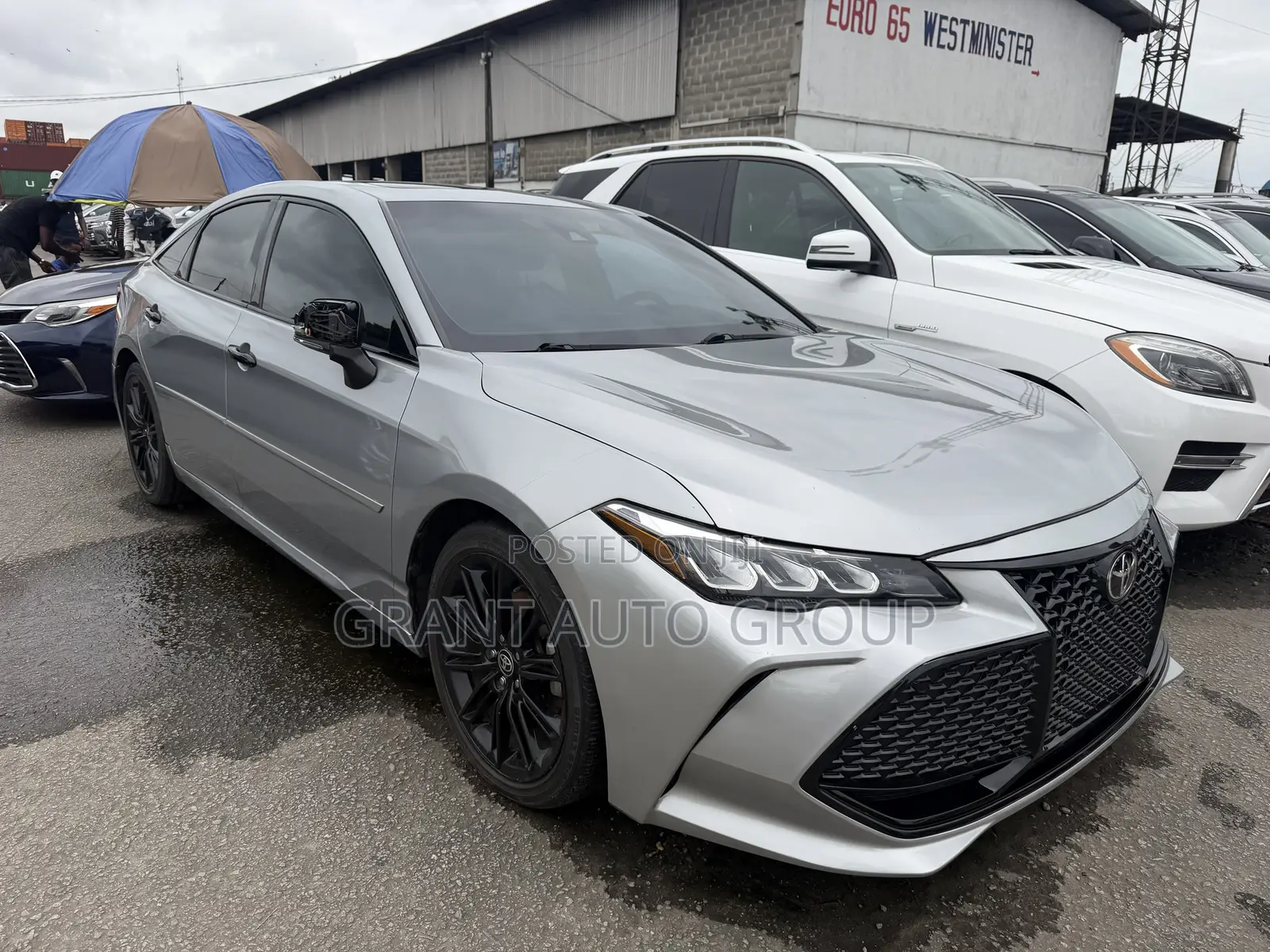 Toyota Avalon XSE Nightshade 2021 Silver