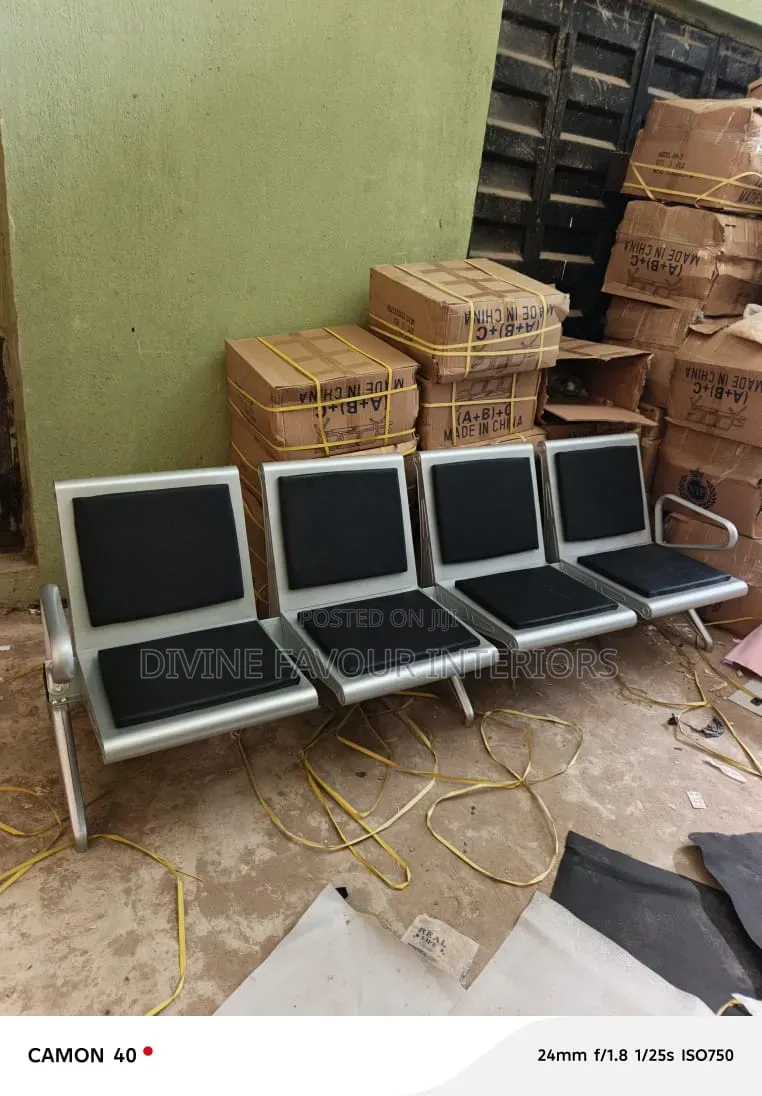 4 in One Durable Heavy Duty Visitors Chair