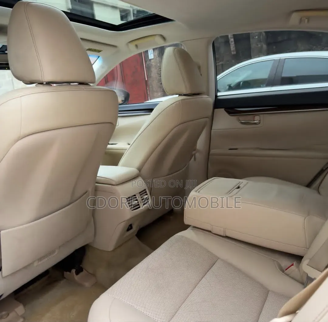 Lexus ES 2013 Black