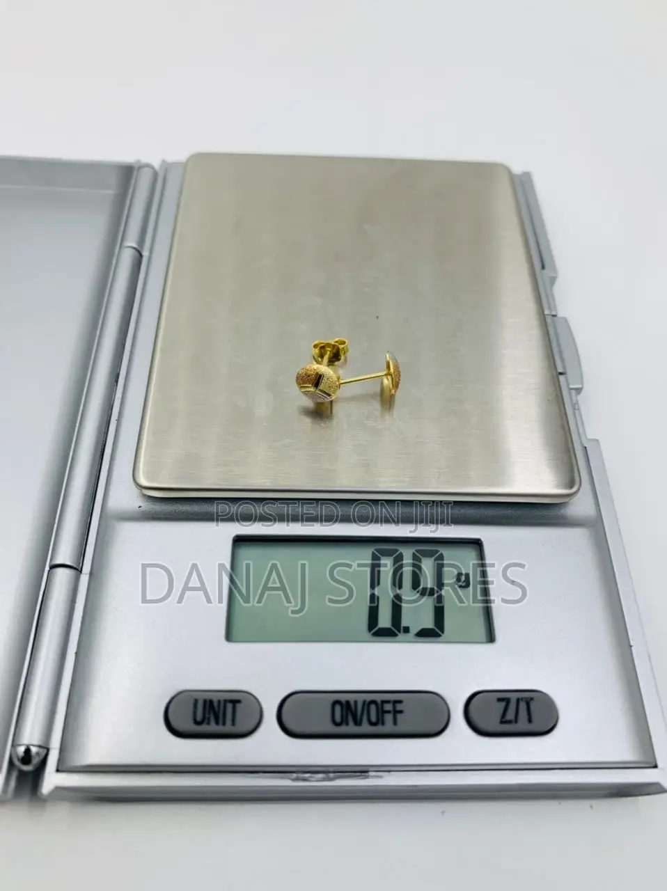 Real 18 Karat Gold Earrings (1 Gram)