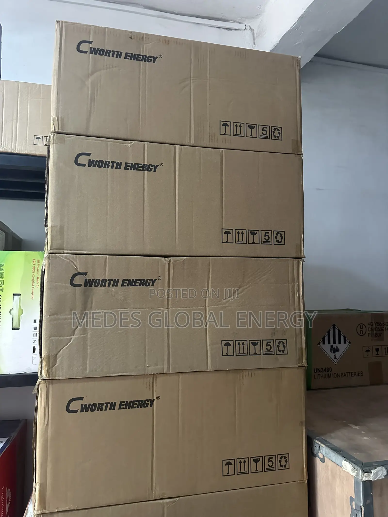 4kva/4000w 24v Cworth Hybrid Solar Inverter