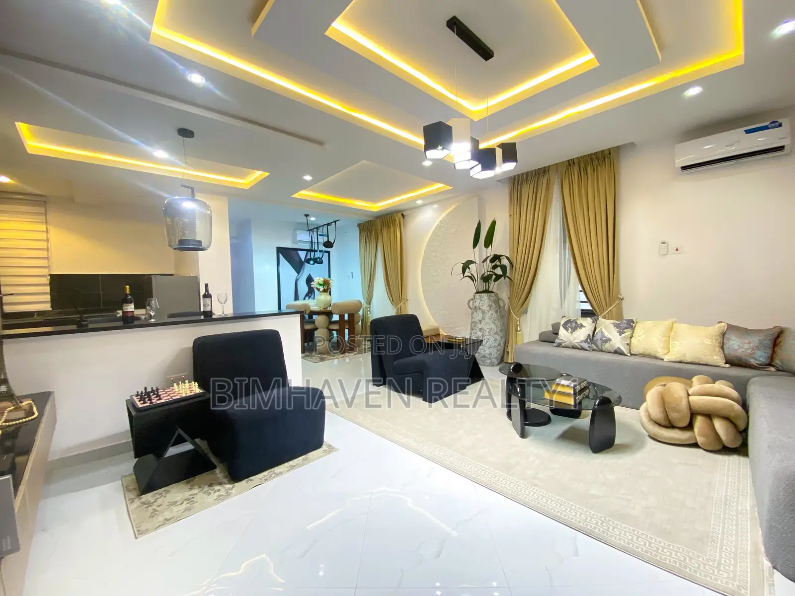 Executive 2 Bedroom Shortlet Apartment in Lekki | Fully Furnished