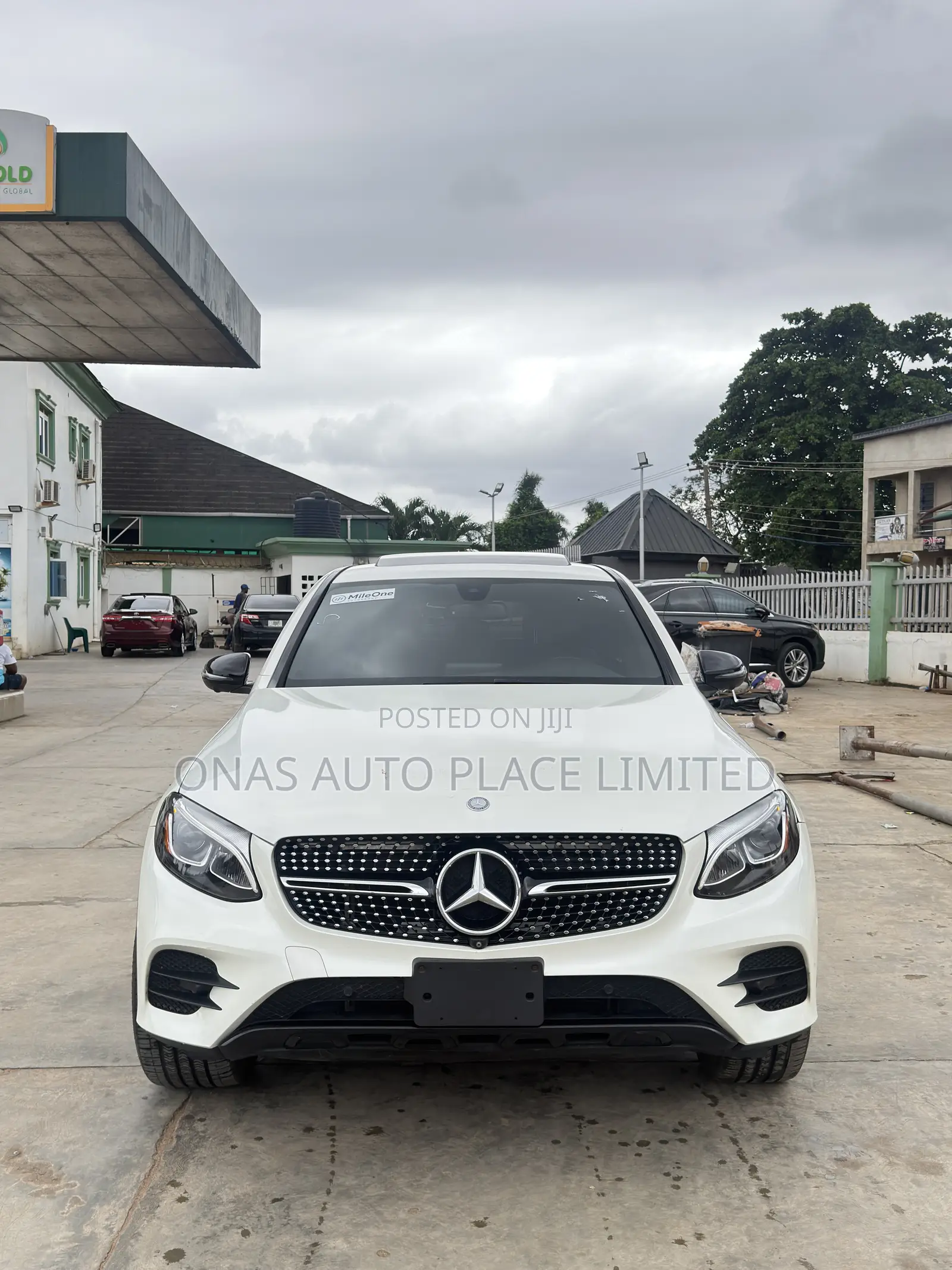 Mercedes-Benz GLC-Class 2018 White