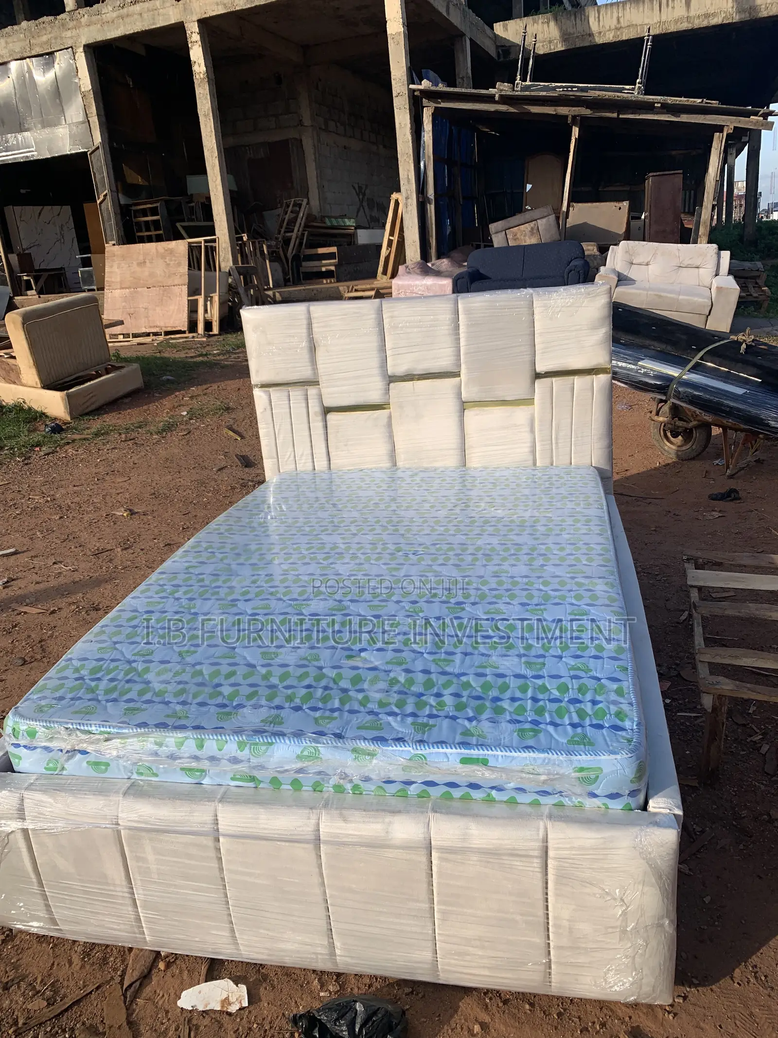 4.5 Bedframe and Mattress