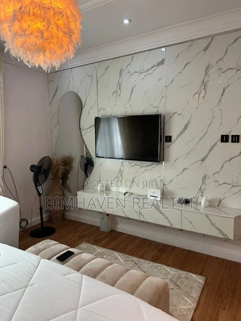 Modern Studio Apartment in Lekki Phase 1 | Fully Furnished