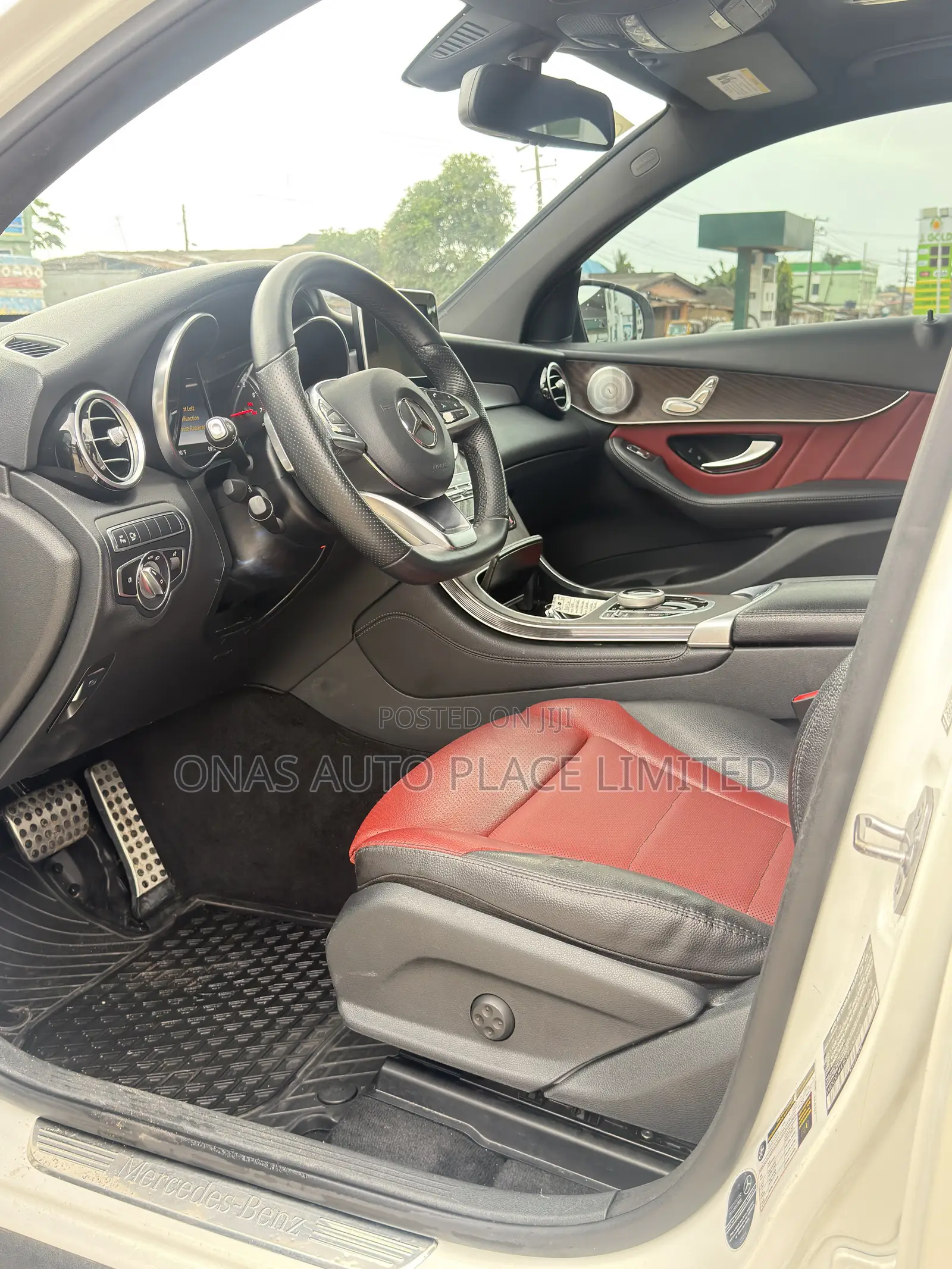 Mercedes-Benz GLC-Class 2018 White