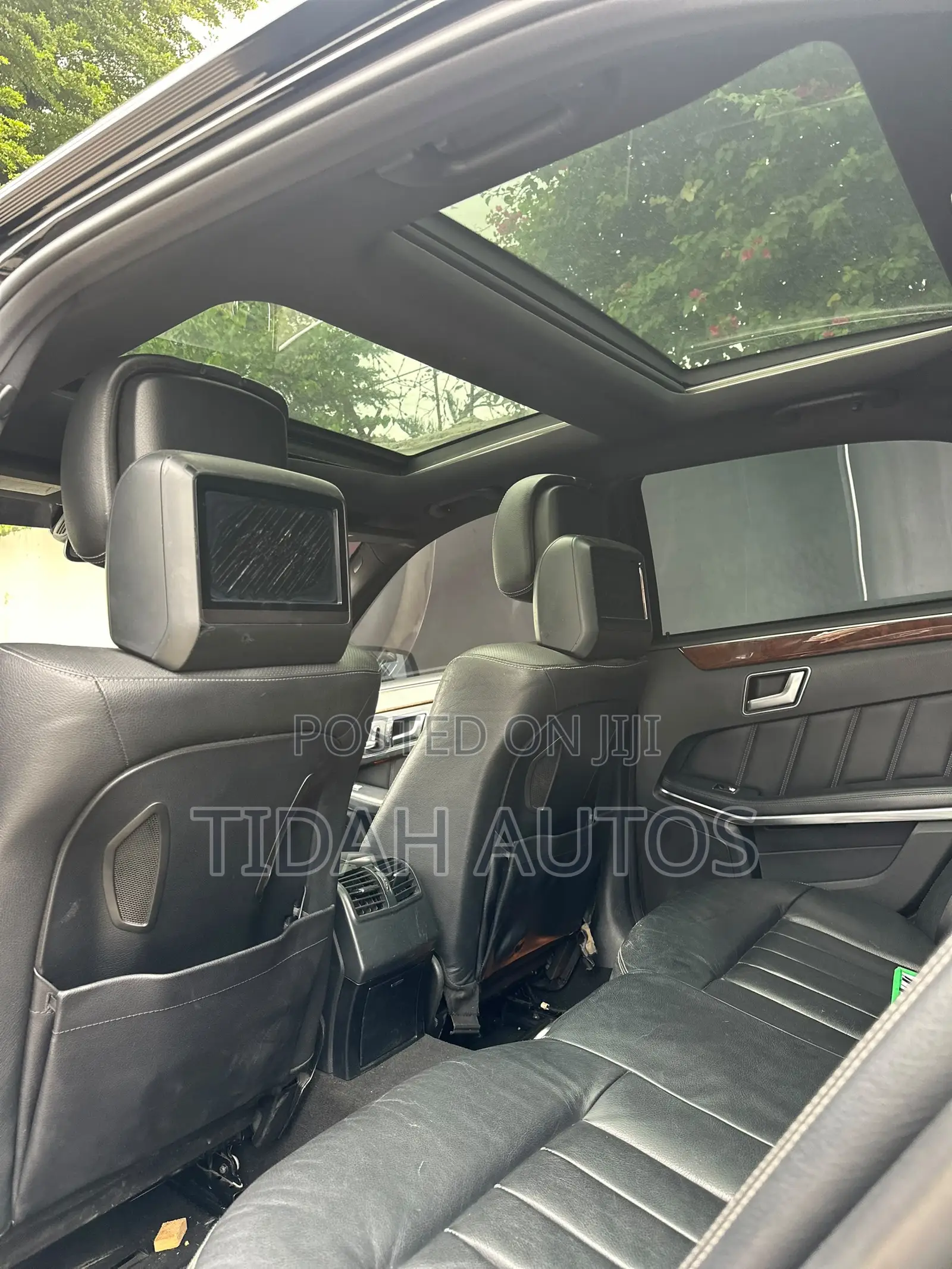 Mercedes-Benz E350 2014 Black