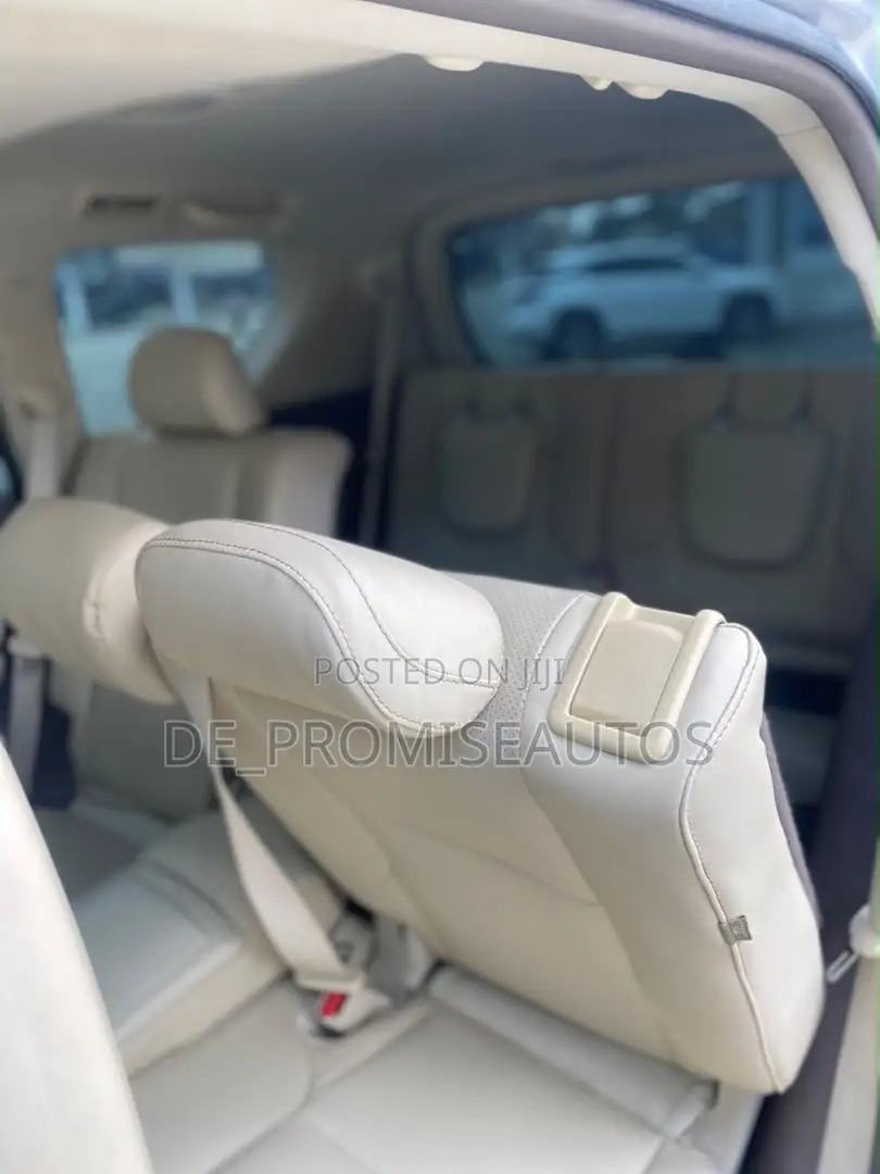 Lexus GX 2016 Silver