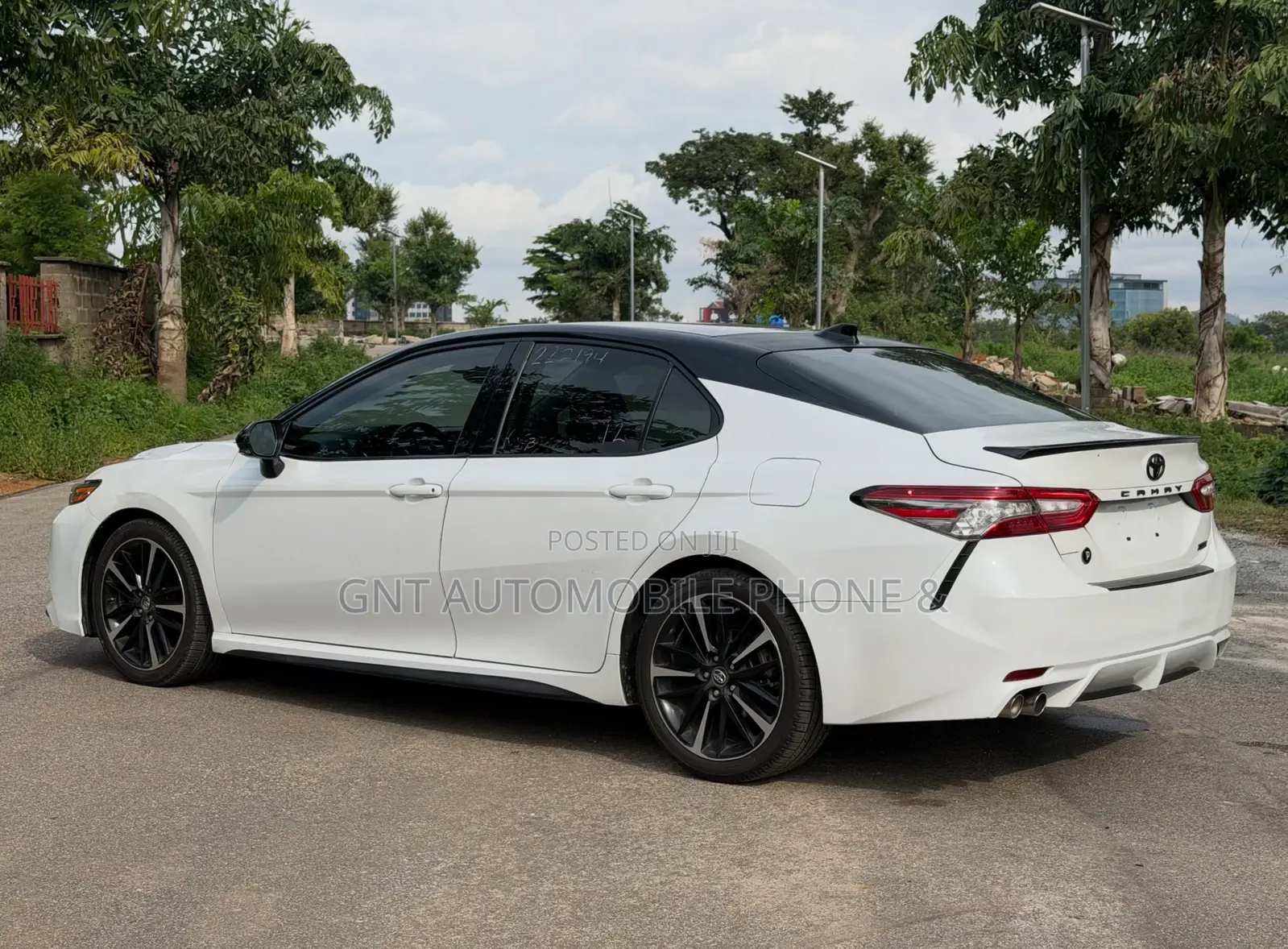 Toyota Camry 2019 White