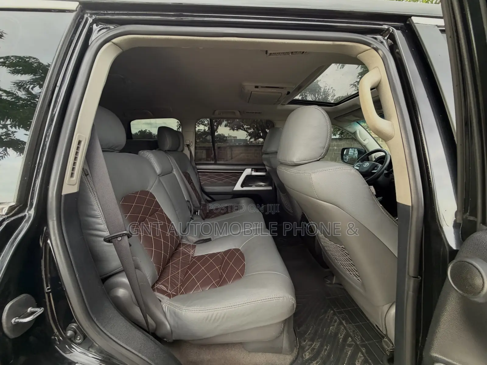 Toyota Land Cruiser 2012 Black