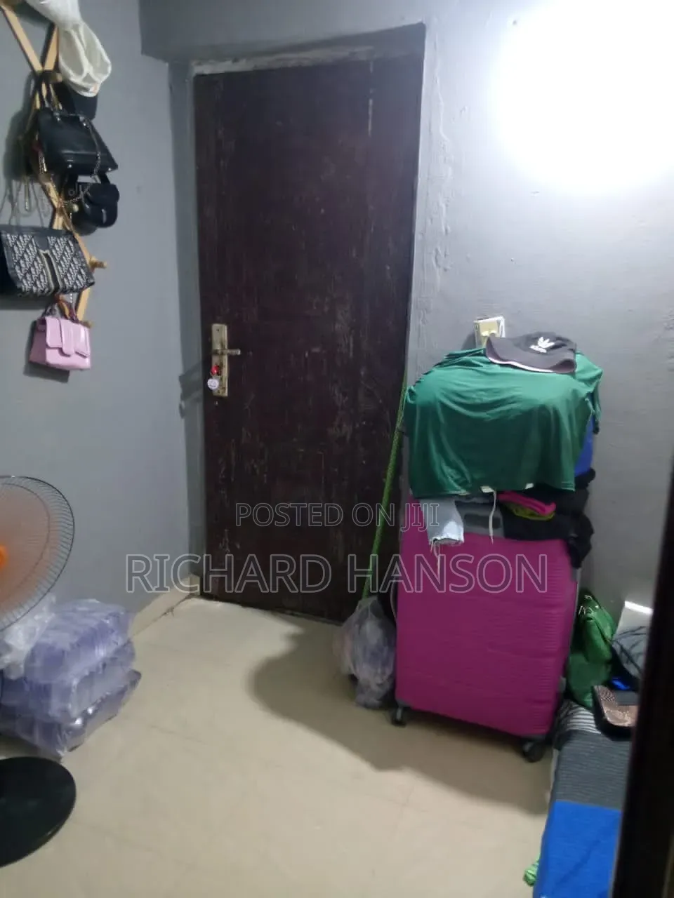 1bdrm Apartment in Blenco (Not Big), Sangotedo for rent