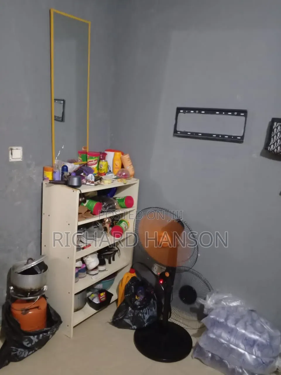 1bdrm Apartment in Blenco (Not Big), Sangotedo for rent
