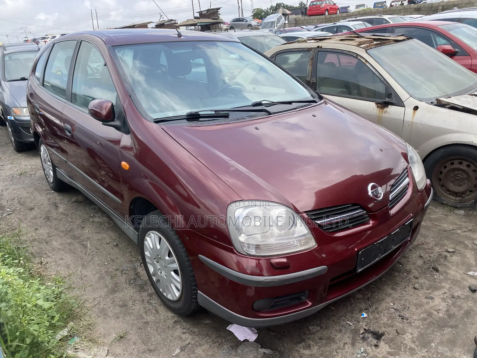 Nissan Almera 1.6 Comfort 2005 Red
