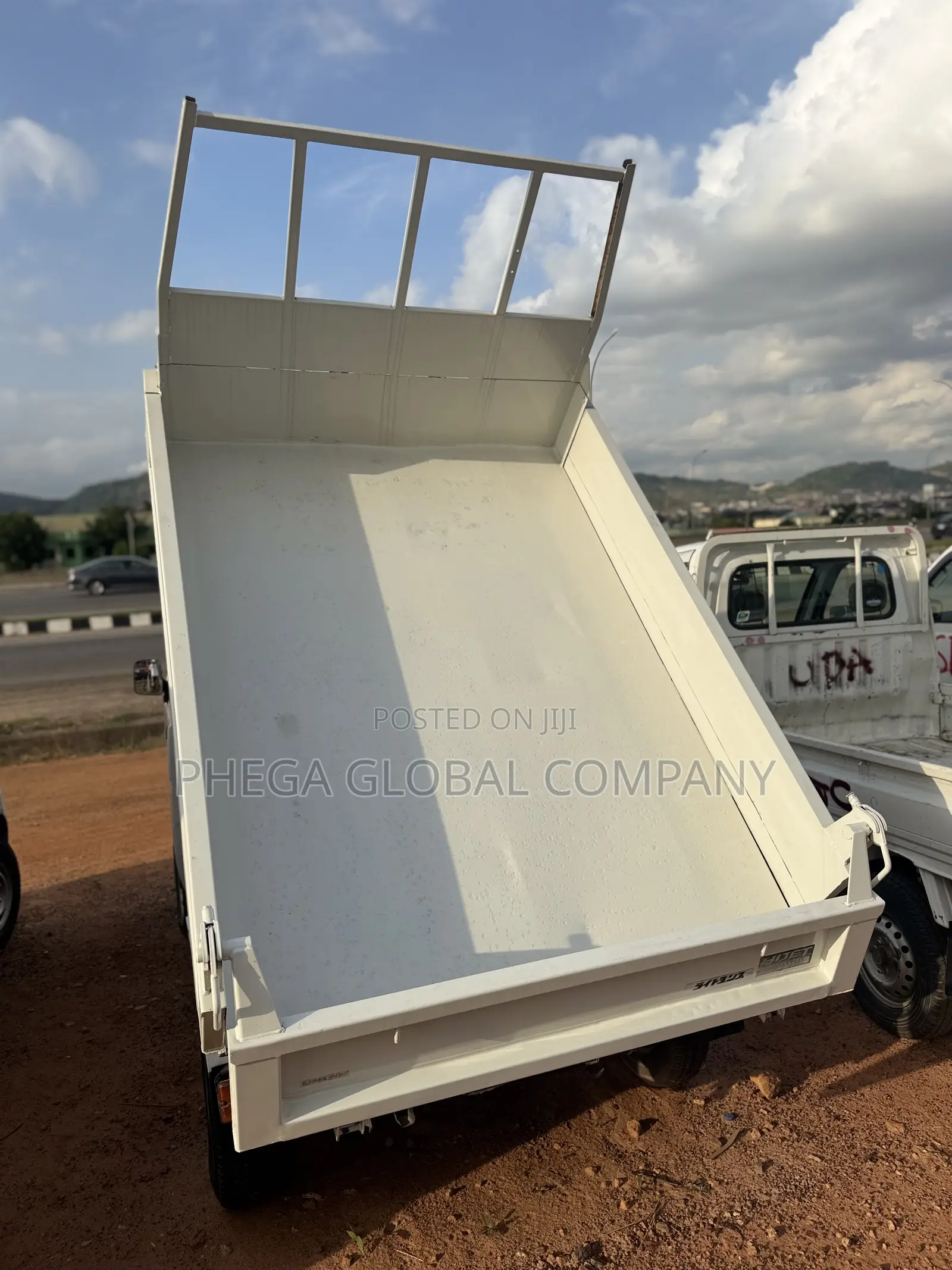 Daihatsu Hijet Mini Tipper